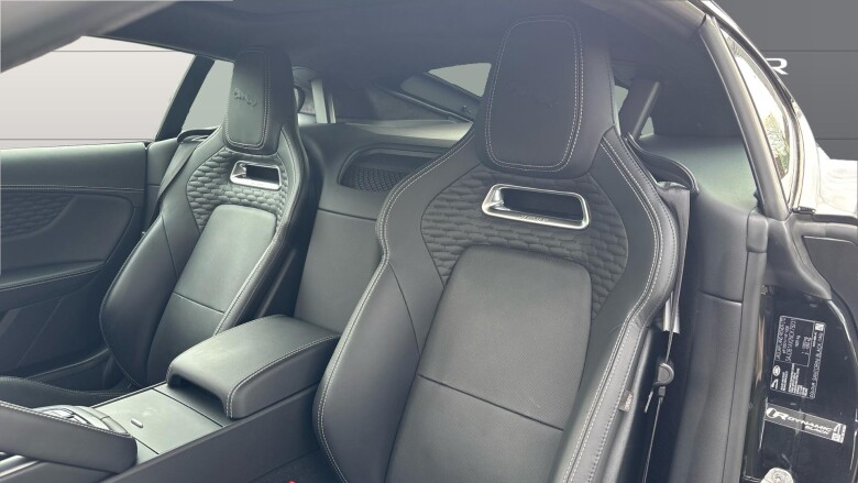 Jaguar F-Type 2.0 P300 R-Dynamic Black 2dr Auto Petrol Coupe